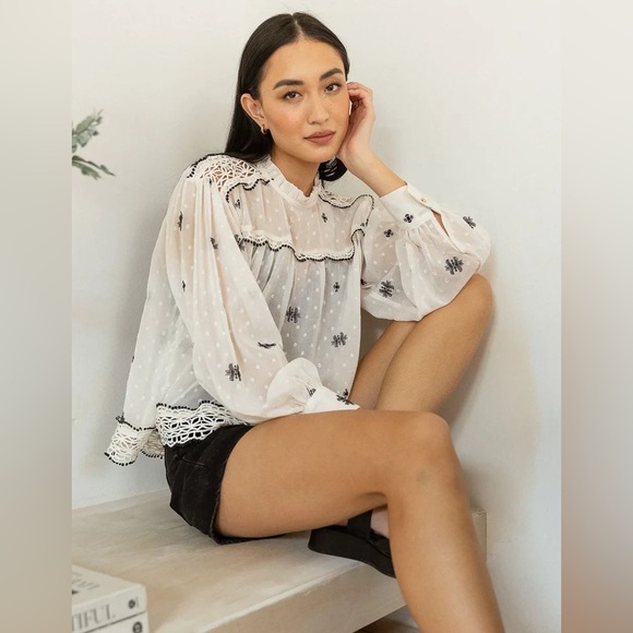 bohme Tops - EUC Bohme Sheer Cream and Black Embroidered Long Sleeve Mock Neck Blouse